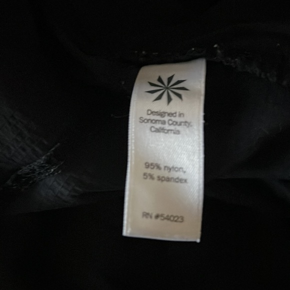 Athleta Trekkie hiking short sz 12 - Picture 6 of 7